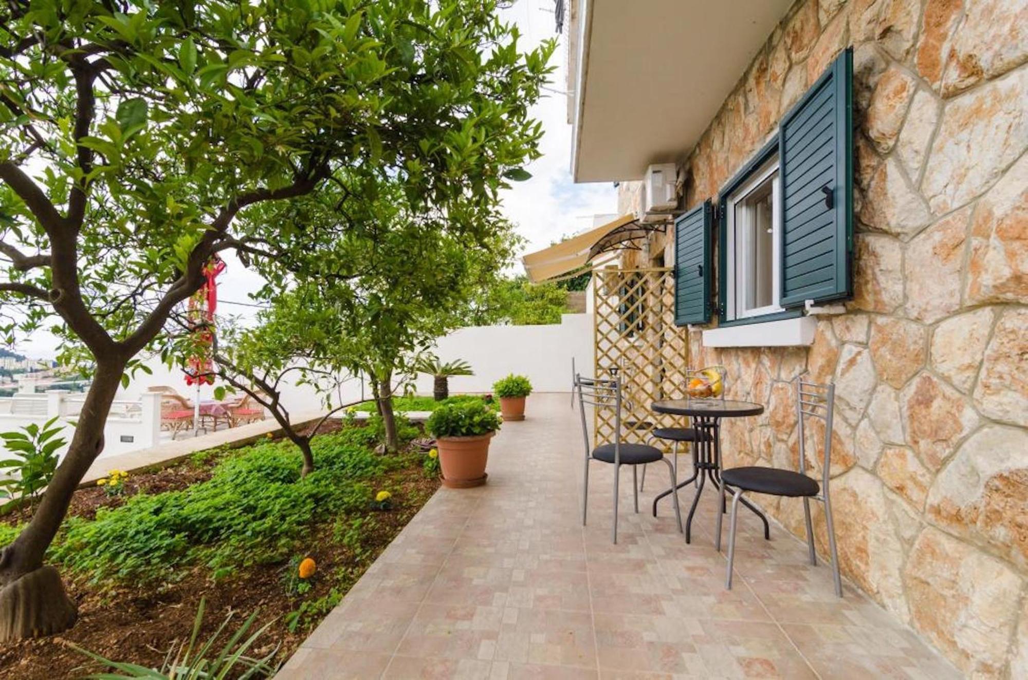 דוברובניק Apartments Lena & Lara מראה חיצוני תמונה